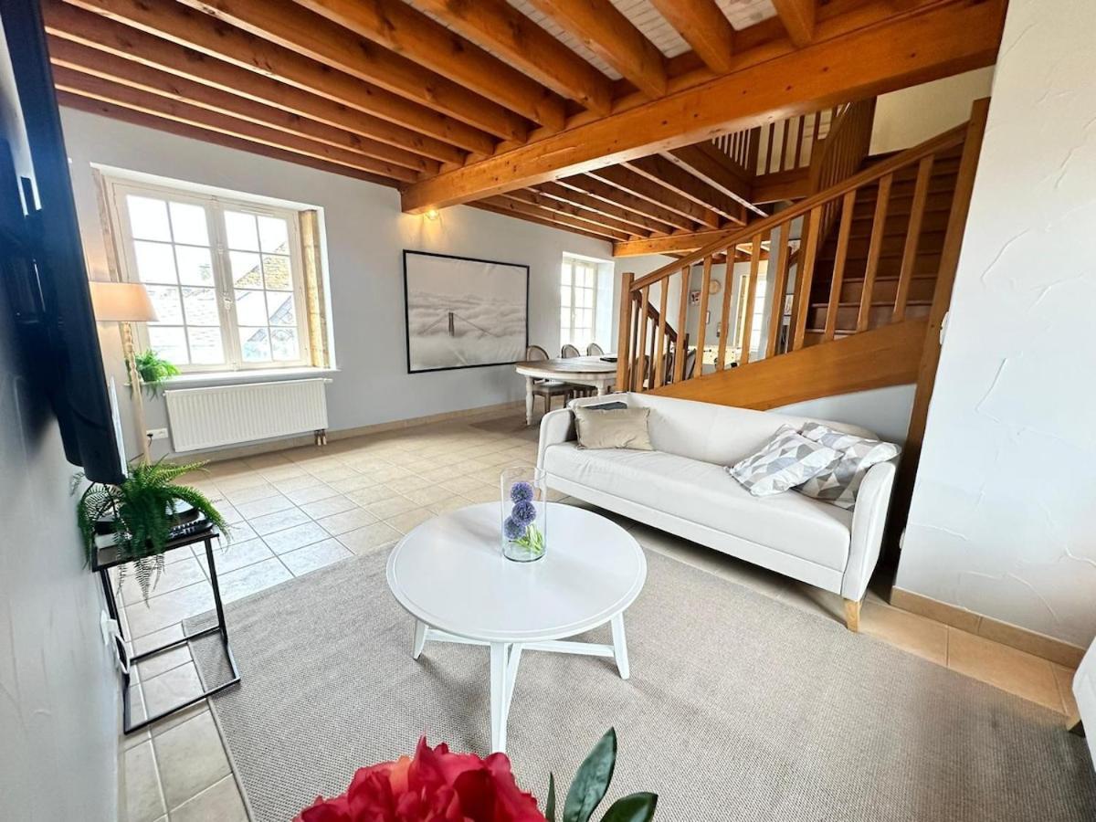 S Bayleved'Air Duplex Vue Chateau, Balneo Et Sauna Sedan Exterior photo
